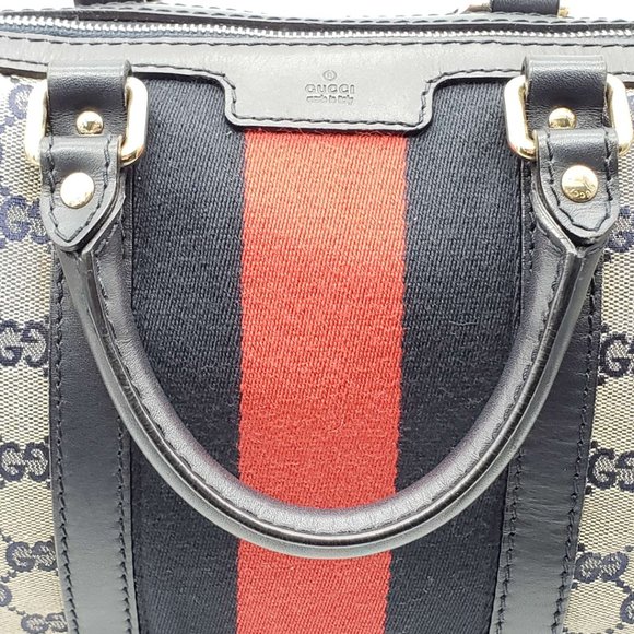 Authentic Gucci Canvas Vintage Medium CrossbodyBag - Picture 7 of 15